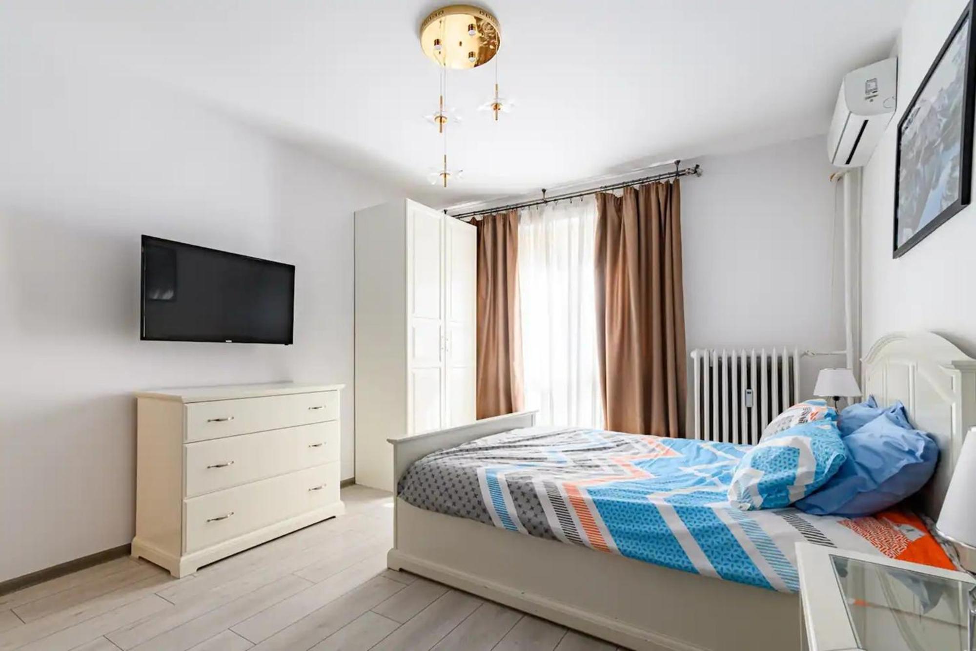 10 Seconds Away From The Main Street, Free Secured Parking Apartamento Sófia Exterior foto